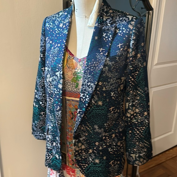 Zadic & Voltaire Navy - size 36 ZADIG & VOLTAIRE
Printed Notch Lapel Jacket - Picture 6 of 13